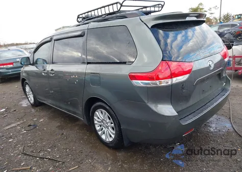 2014 Toyota Sienna Xle V6 8 Passenger from USA, damaged, VIN 5TDYK3DCXES436166